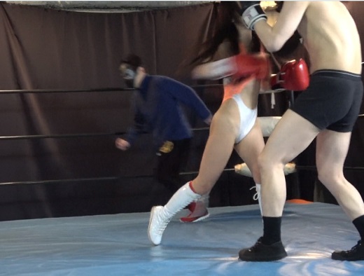 �Z�N�V�[�V�U�[�X�ő������ɒ��ނP