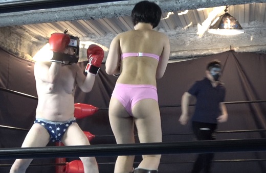 ���X�q�~�b�N�X�{�N�V���O�R