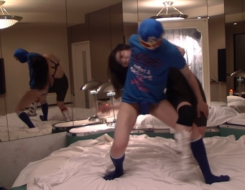 女子プロレスラーに負け