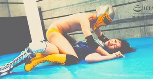 ���g������ɏ��q�v�����j�B�ɔs���2