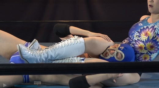 �Z�N�V�[�V�U�[�X�ő������ɒ��ނP