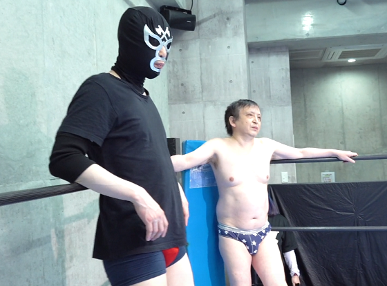 �O�x�䂤�ȃs���`3