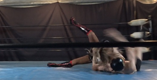 YUNI�����Q������10